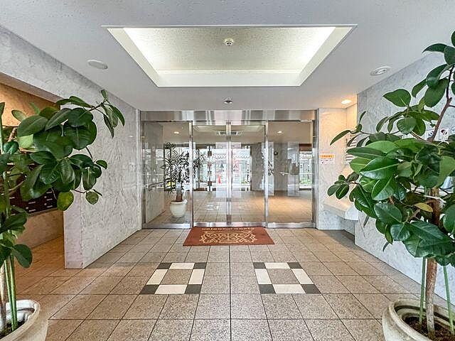 エントランス ライオンズステージ小平 1階/-