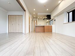 居間