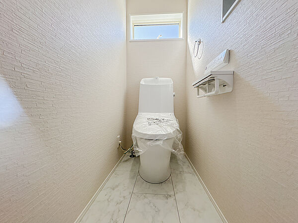トイレを拡大表示