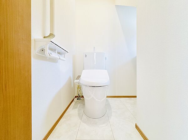トイレを拡大表示