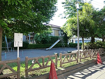 井口矢崎新田児童遊園まで約243m