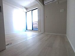 BASE青木 107 1階1DKのリビング/ダイニング