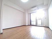 一人暮らしには十分な広さがあります。