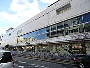 スーパーシーアまで徒歩６分（５５５ｍ）