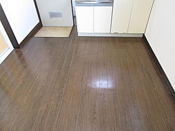 第一ハイツSS 2階1Kのリビング/ダイニング