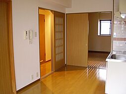 居間