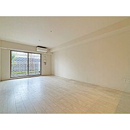 ライオンズ上小田井オアシスプレイス 4LDKのリビング/ダイニング