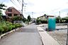 外観：前面道路