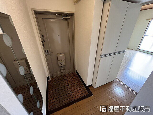 玄関 オレンジマンション　1号棟 4階/-