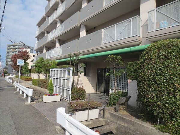 エントランスを拡大表示