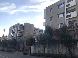 物件画像 ファミール雲雀丘花屋敷弐番館