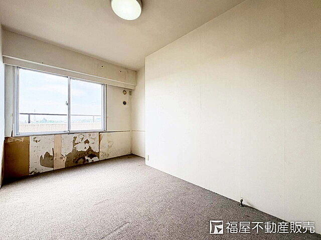 寝室 守山パーク・ホームズ 5階/-