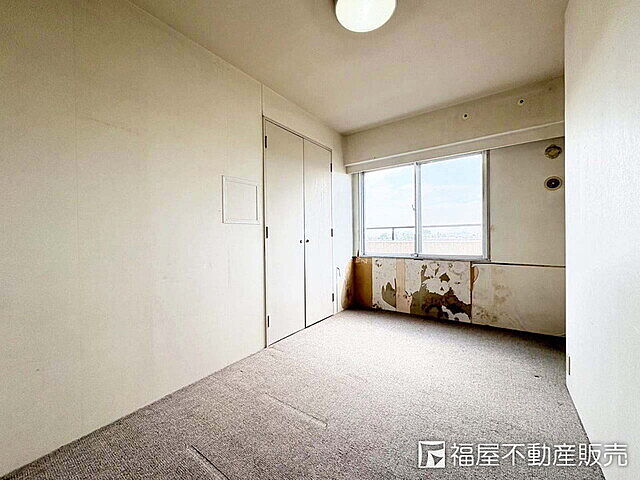 寝室 守山パーク・ホームズ 5階/-