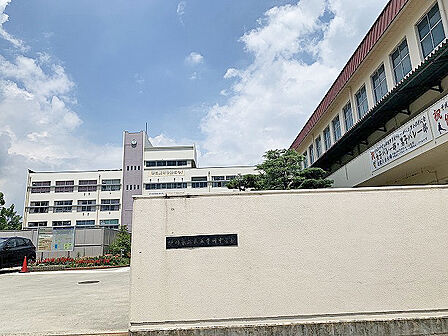 伊丹市立天王寺川中学校