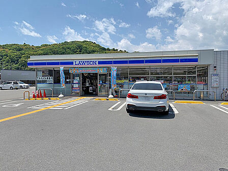 ローソン八幡吉野店