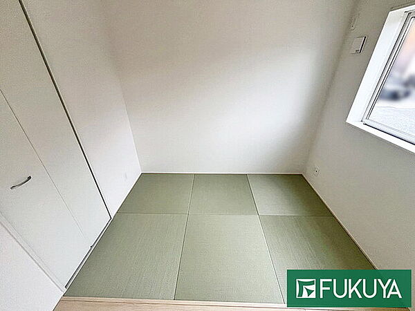 寝室を拡大表示