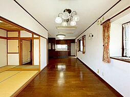 居間