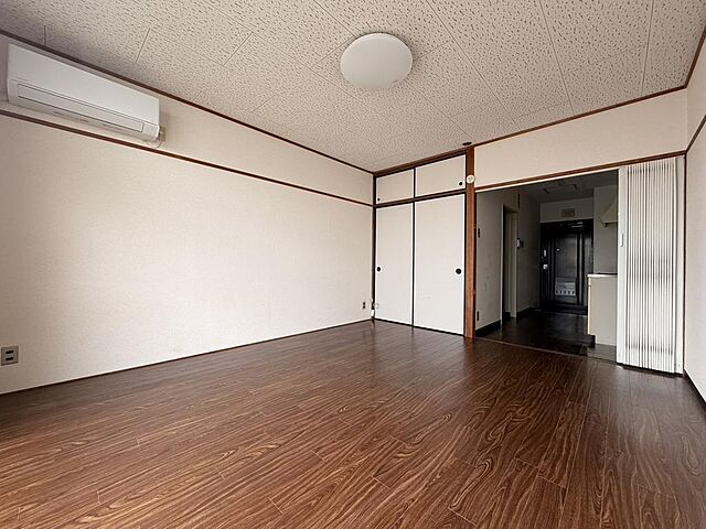寝室