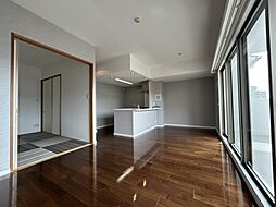 ユニーブル紫野 504 4階3LDKのリビング/ダイニング