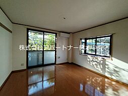 カーサエテルノ　C 105 1階1Kのリビング/ダイニング