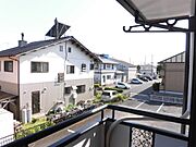 写真は2階のお部屋になります。