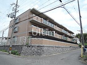 ビューハイツ  ｜ 京都府京都市伏見区深草兜山町（賃貸マンション3LDK・2階・65.80㎡） その1