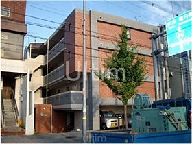 レクサス深草1号館  ｜ 京都府京都市伏見区深草西浦町８丁目（賃貸マンション1K・3階・27.39㎡） その1