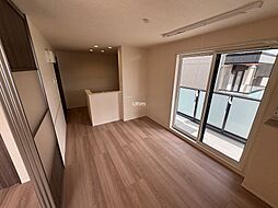 GRAMM六地蔵B棟 2階1LDKのリビング/ダイニング