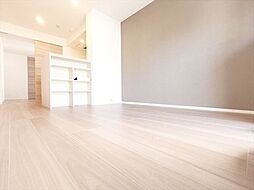 阪神本線 御影駅 徒歩3分の賃貸アパート 3階1LDKのリビング/ダイニング