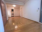 ゆったり洋室16帖