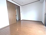 明るい洋室