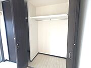 洋室のクローゼット