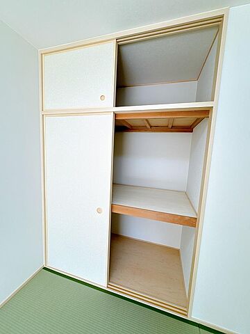 室内 アルファステイツ西町 4階/-