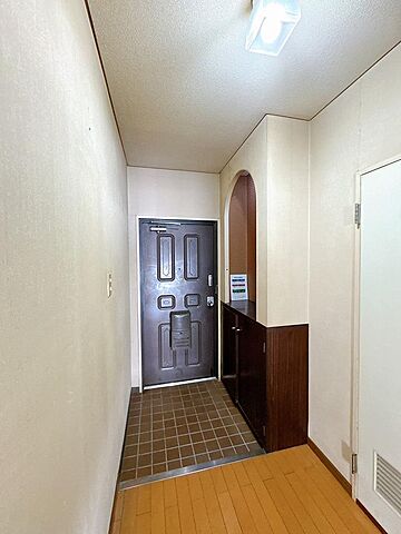 玄関 久米町マンション 4階/-