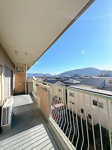 バルコニー 久米町マンション 4階/-