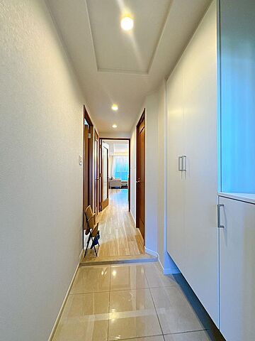 室内 ロイヤルガーデンサンポート高松 5階/-