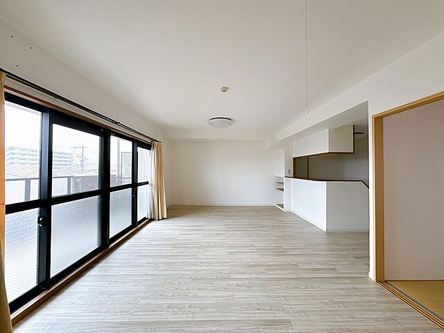 リビング/ダイニング オレンジハイツ丸亀 3階/-