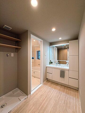 洗面 ジェイシティ中新町 2階/-