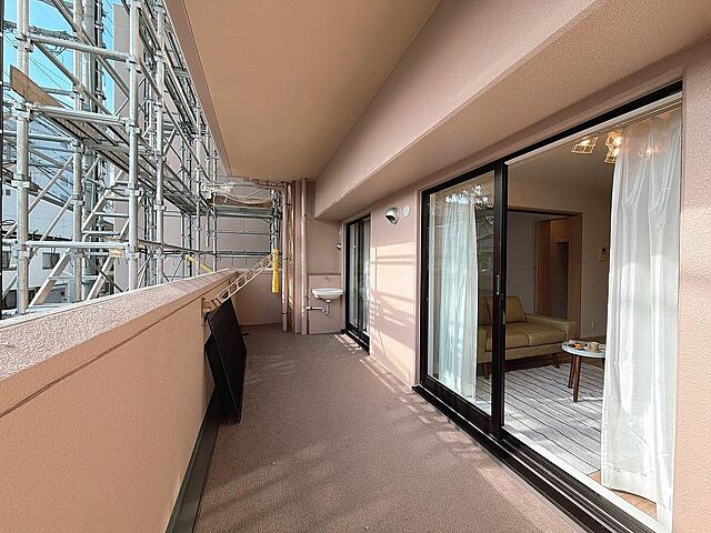 バルコニー ジェイシティ中新町 2階/-