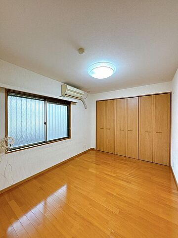 洋室 ロイヤルガーデン今里 2階/-