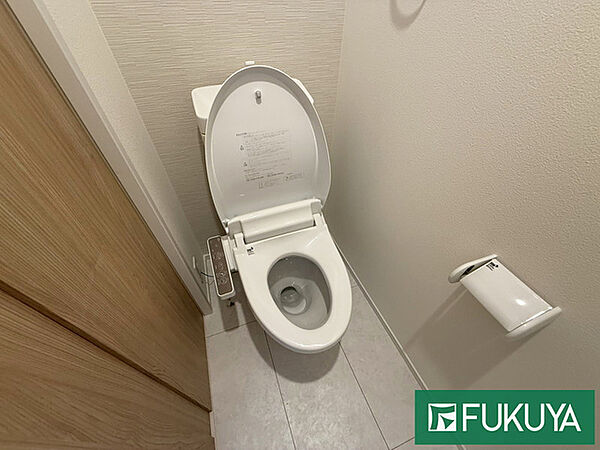 トイレを拡大表示