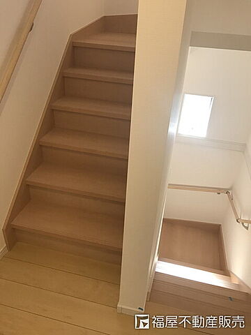 室内 大阪市港区弁天5丁目