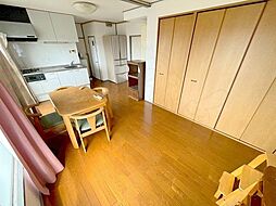 居間