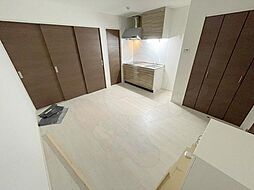 1er Camellia 3階1LDKのリビング/ダイニング