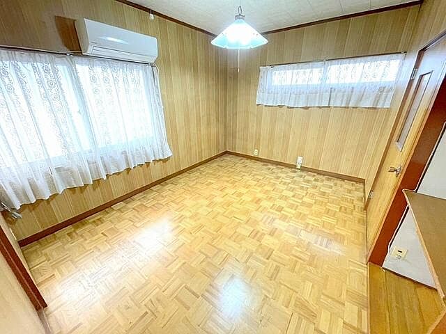 寝室
