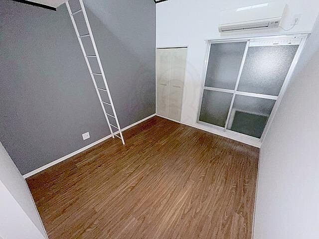 寝室