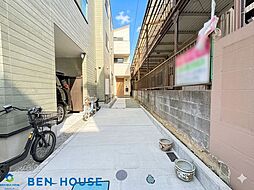 京町1丁目 シューズインクローゼットのある3階建て邸宅
