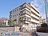周辺：横浜市立小机小学校 徒歩15分。徒歩6分。 1200m