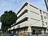 周辺：横浜市立下野谷小学校 徒歩3分。教育施設が近くに整った、子育て世帯も安心の住環境です。 190m
