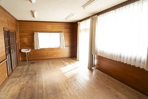 室内